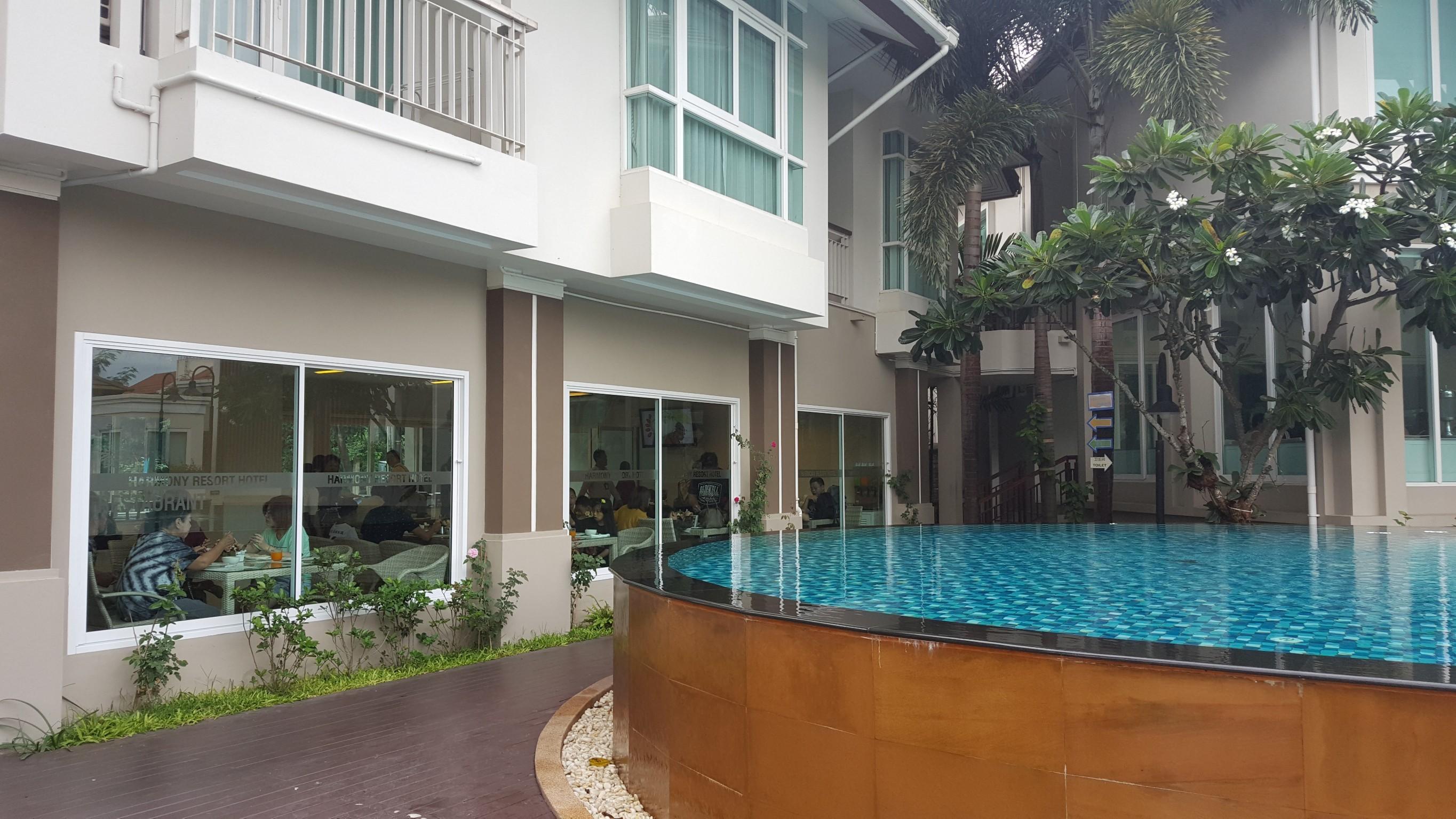 Harmony Resort Hotel Chiang Mai Dış mekan fotoğraf